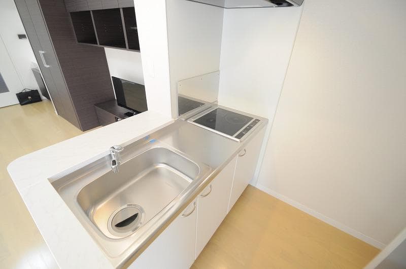 Room image 13