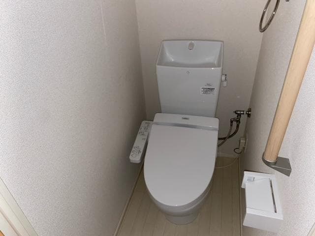 Room image 10