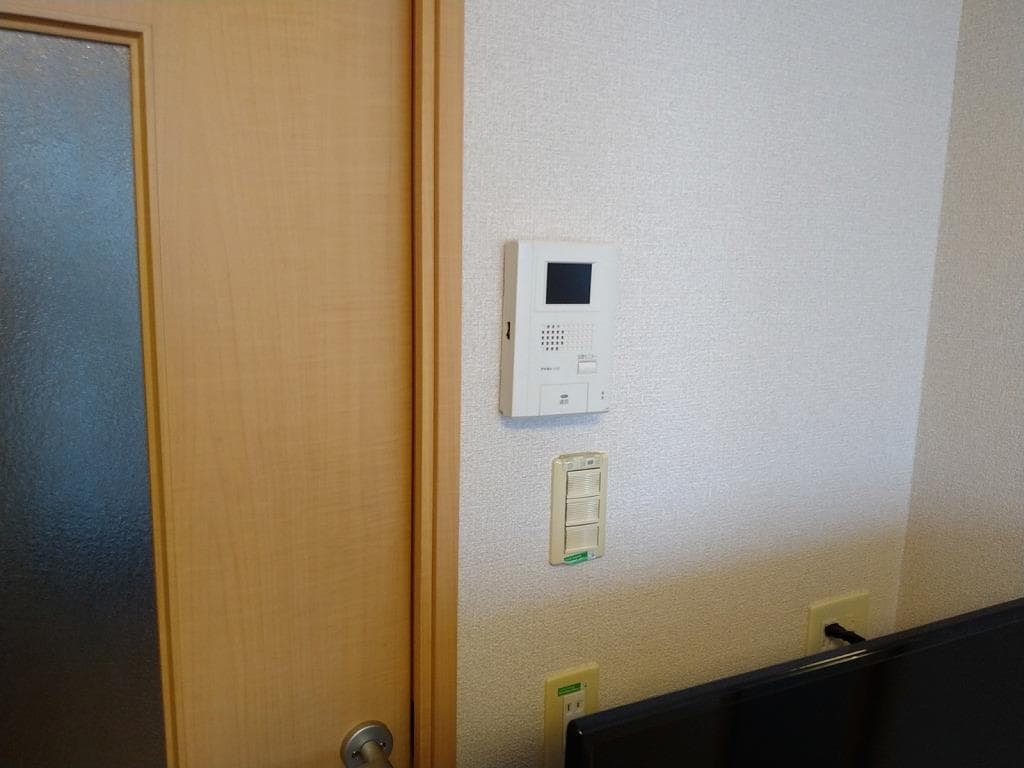 Room image 16
