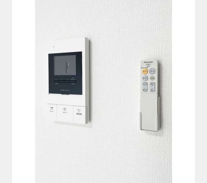 Room image 10