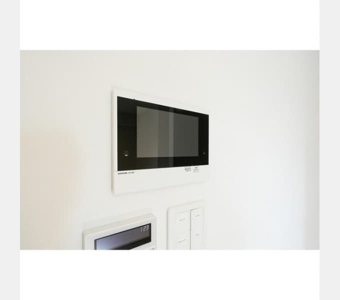 Room image 12