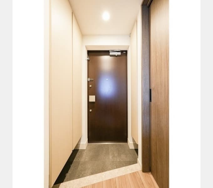 Room image 12