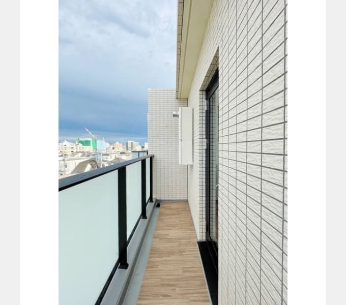 Room image 10