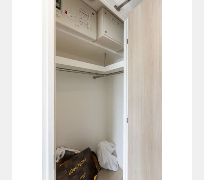Room image 8