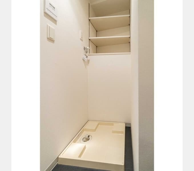 Room image 10