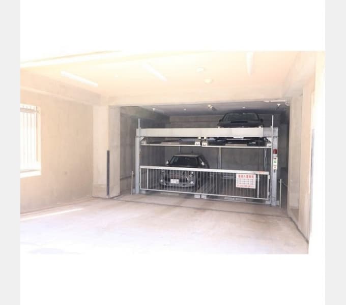Room image 11