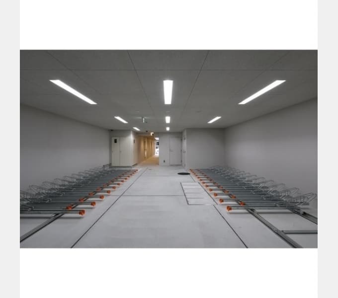 Room image 8