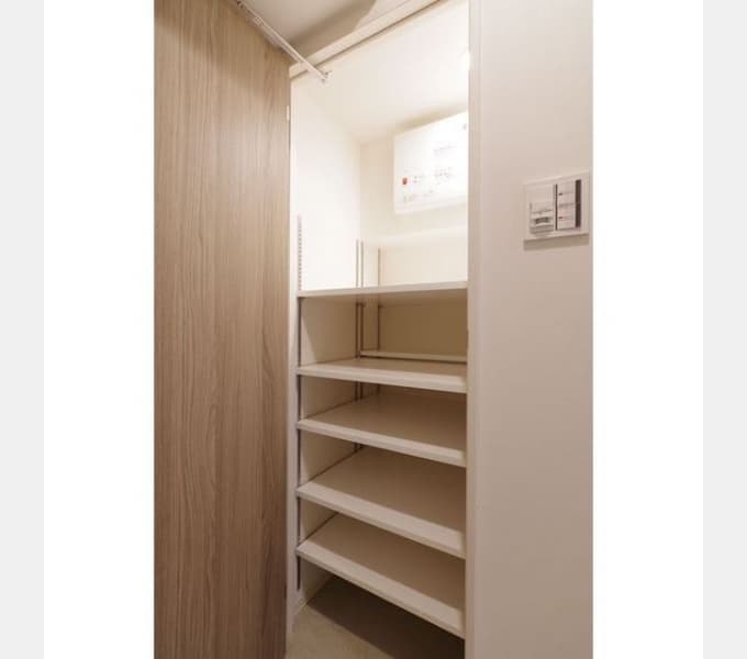 Room image 12