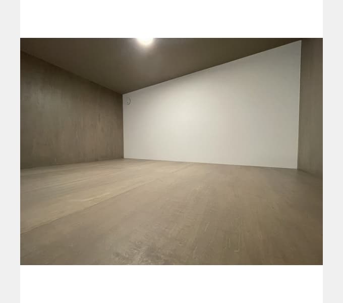 Room image 14