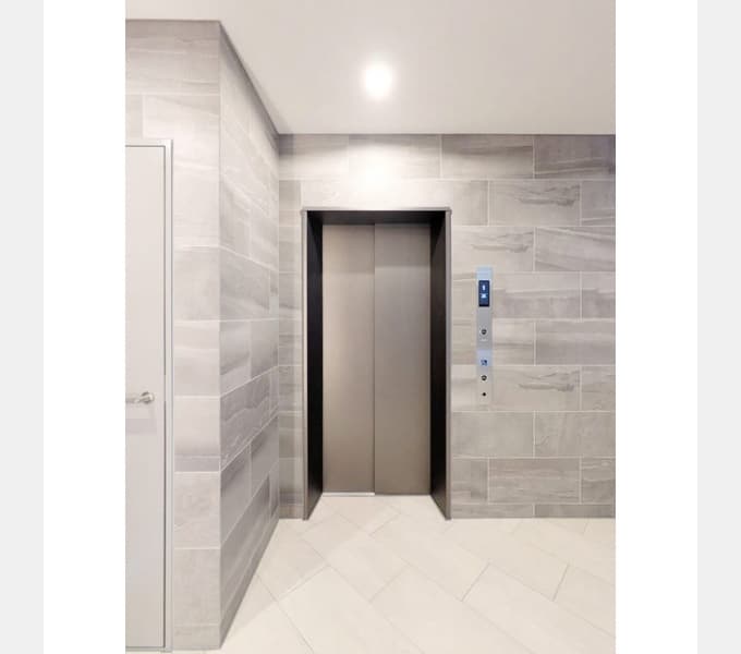 Room image 9