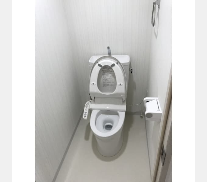 Room image 8