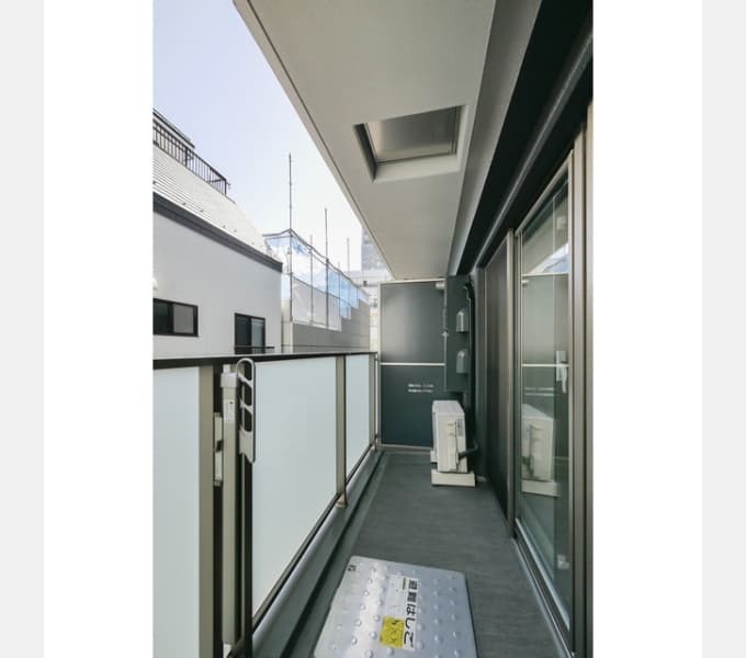 Room image 14