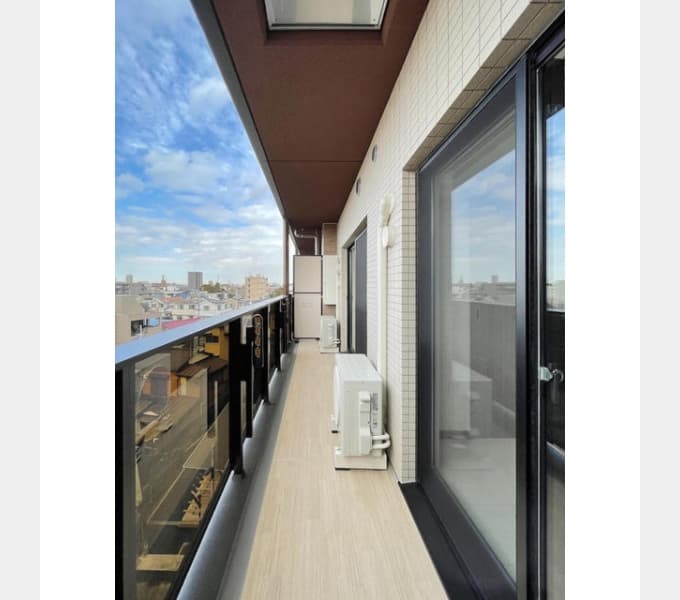 Room image 10