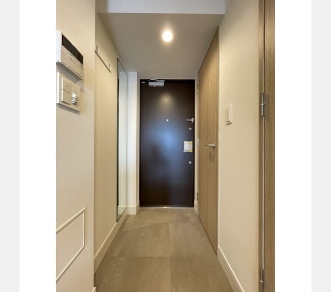 Room image 9