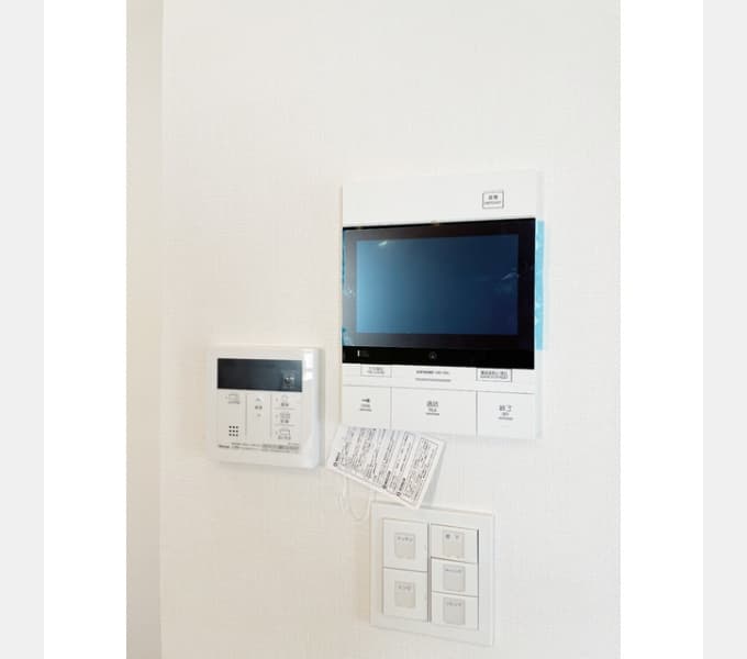 Room image 12