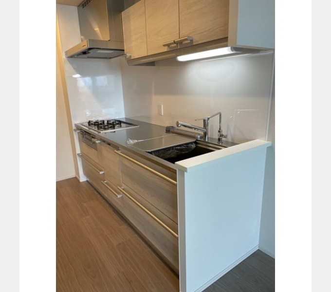 Room image 9