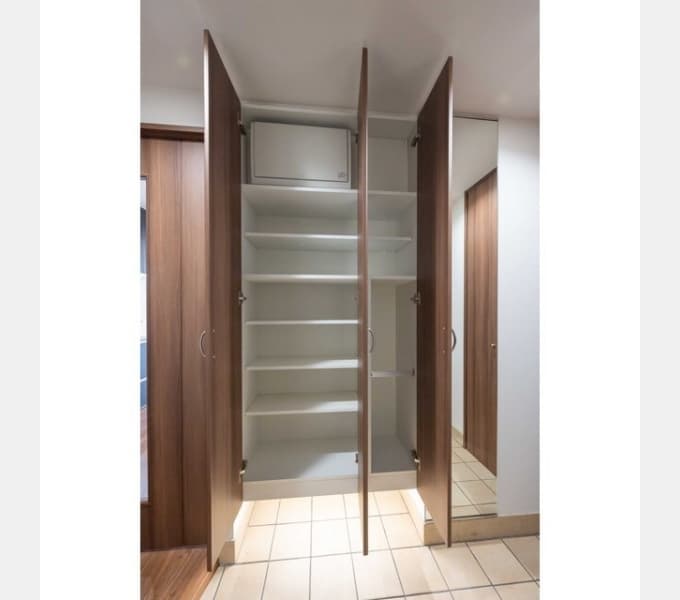 Room image 11