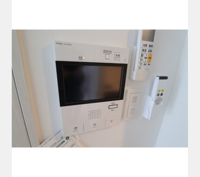 Room image 16