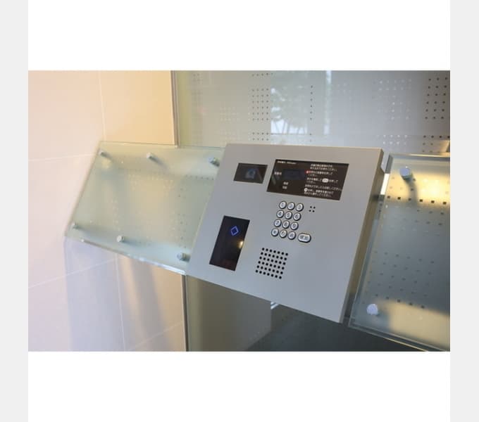 Room image 13