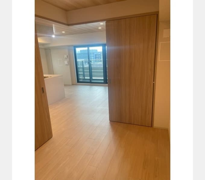 Room image 13