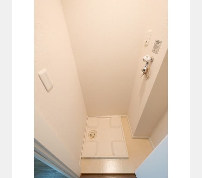 Room image 9