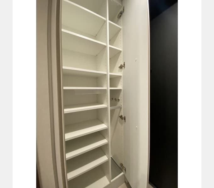 Room image 13