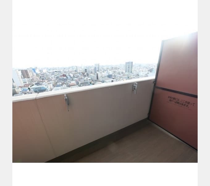 Room image 10