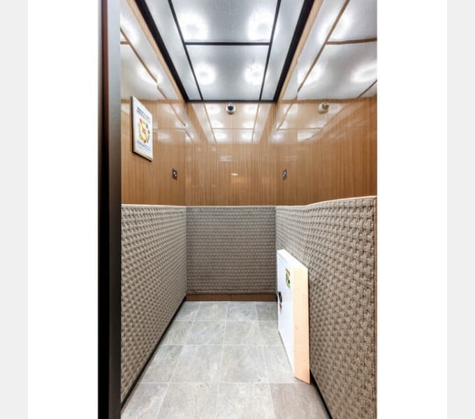 Room image 11