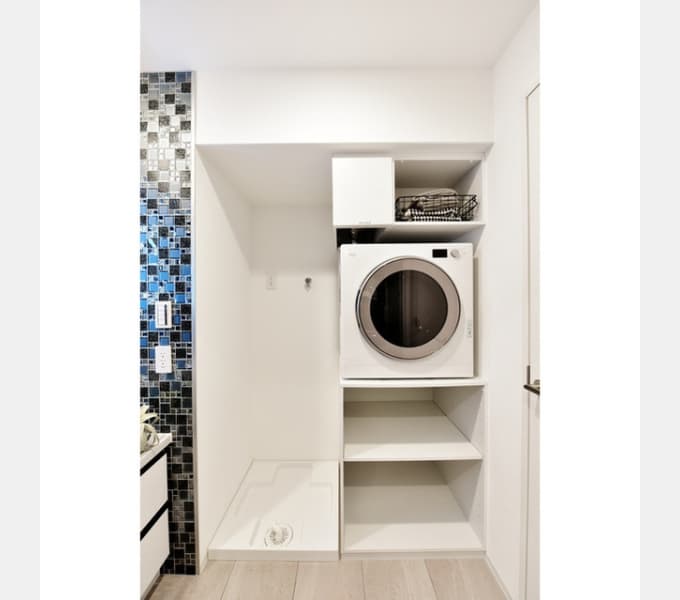Room image 9