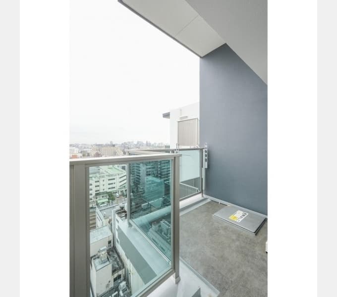 Room image 10