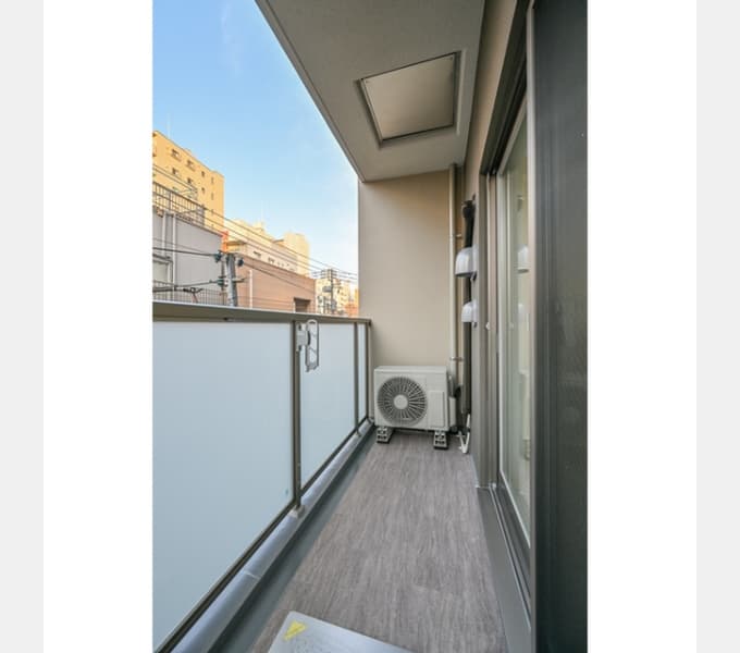Room image 10