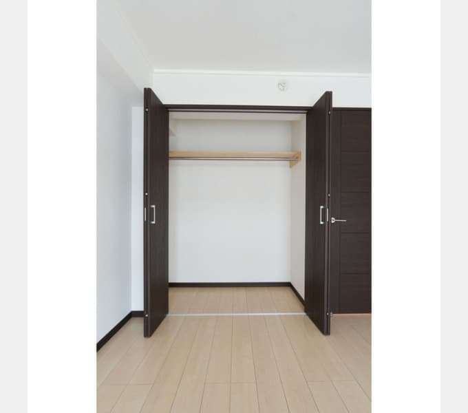 Room image 14