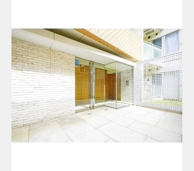 Room image 13