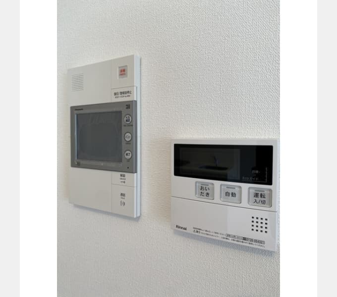 Room image 11