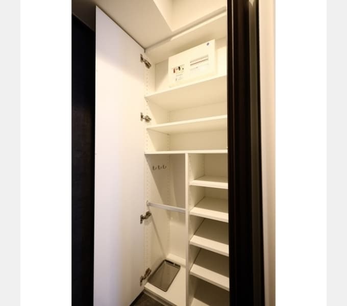 Room image 10