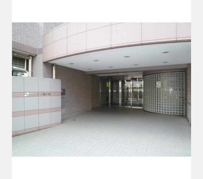 Room image 16