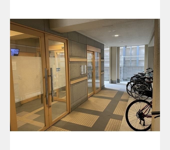 Preview interior of El Nishinomiya