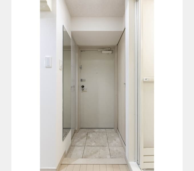 Room image 10