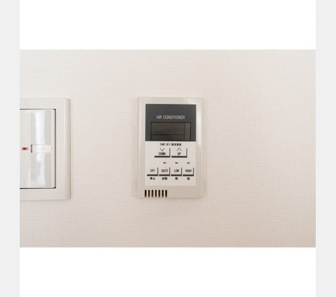 Room image 12