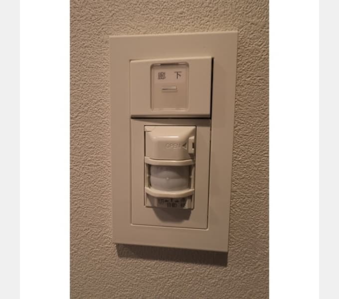 Room image 16