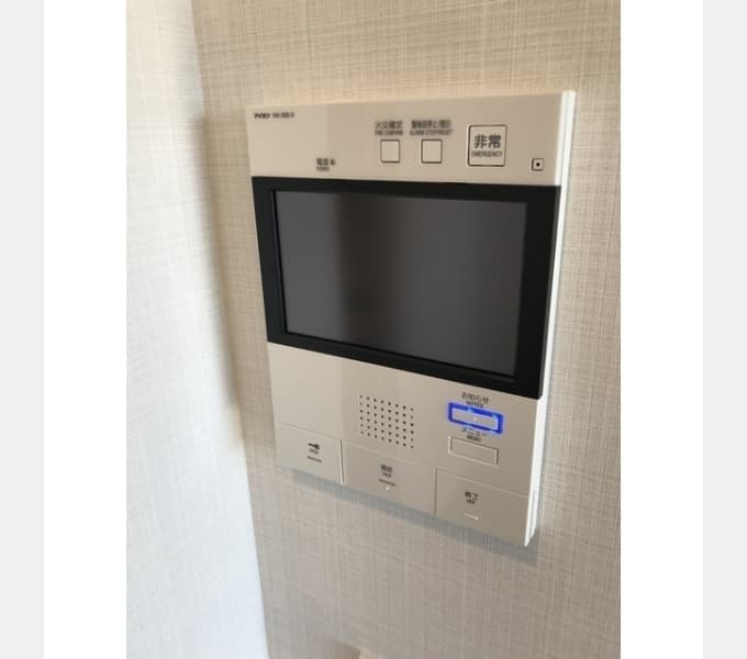 Room image 13