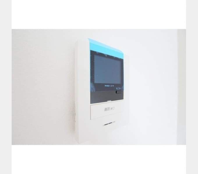 Room image 12