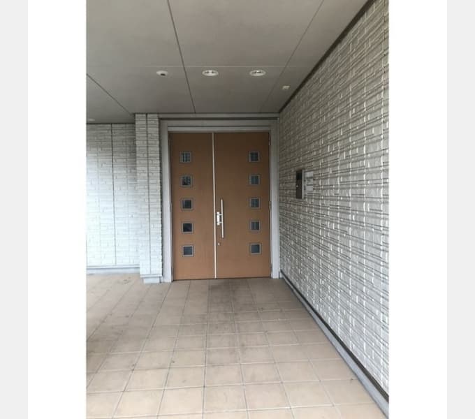 Room image 8