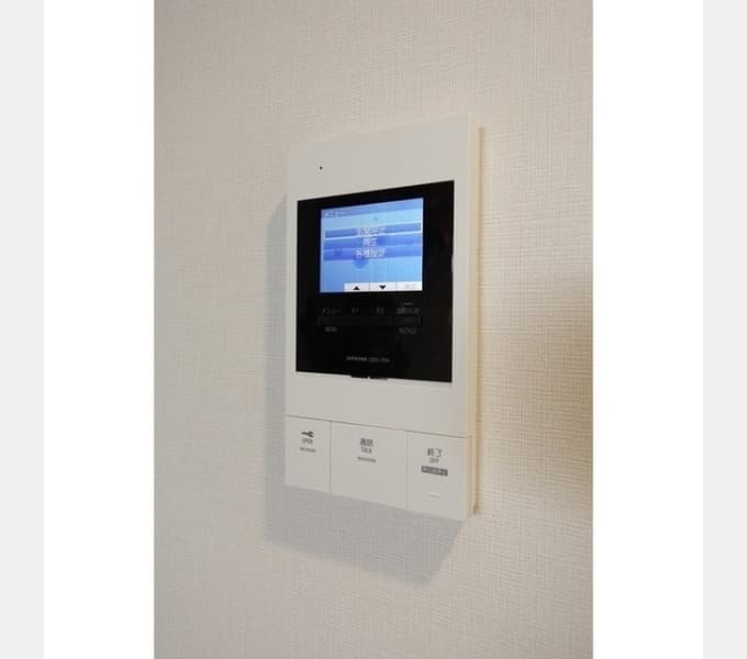 Room image 11