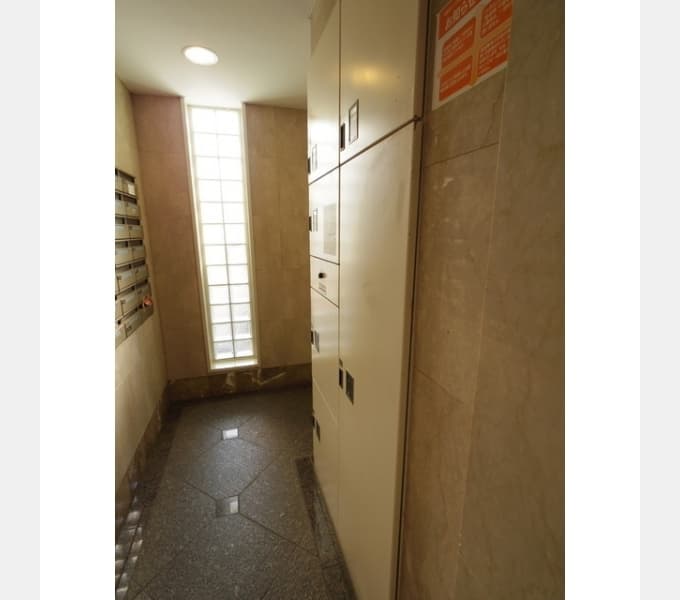 Room image 14