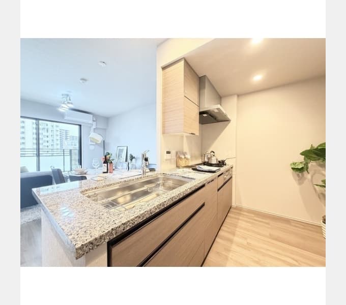 Preview interior of Proud Kawasaki Yako