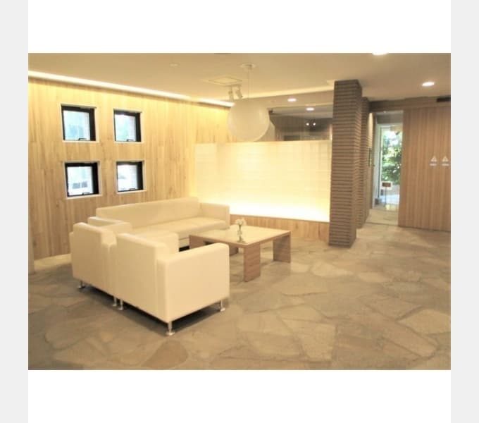 Room image 16