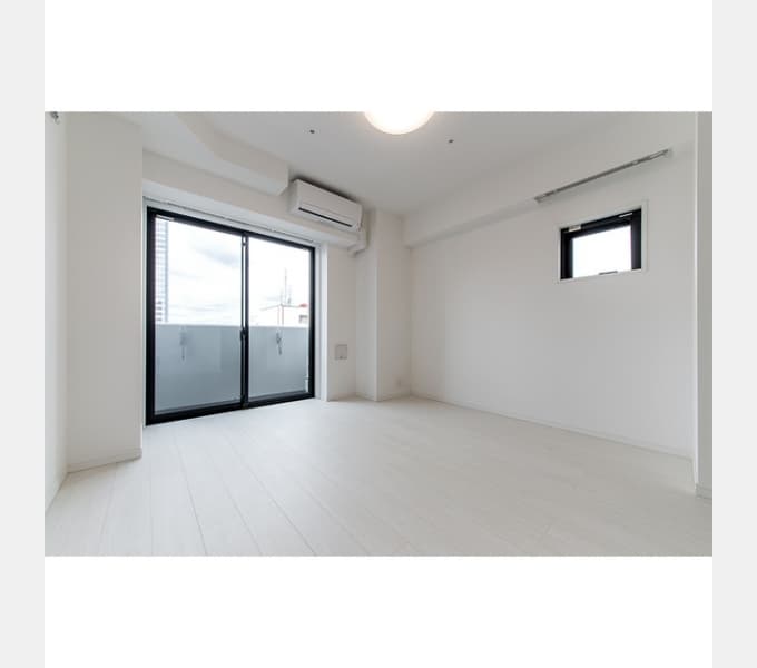 Room image 15
