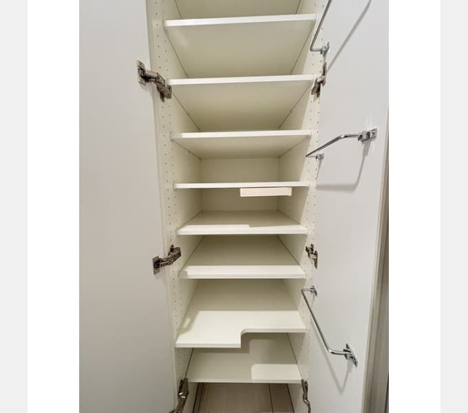 Room image 13
