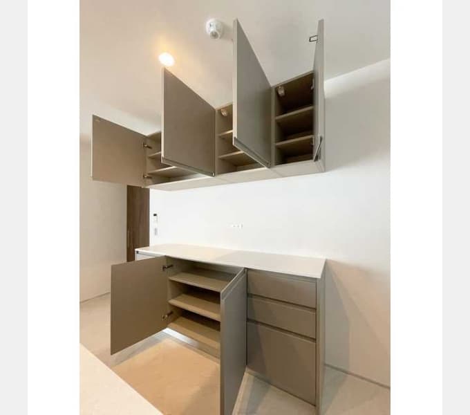 Room image 16